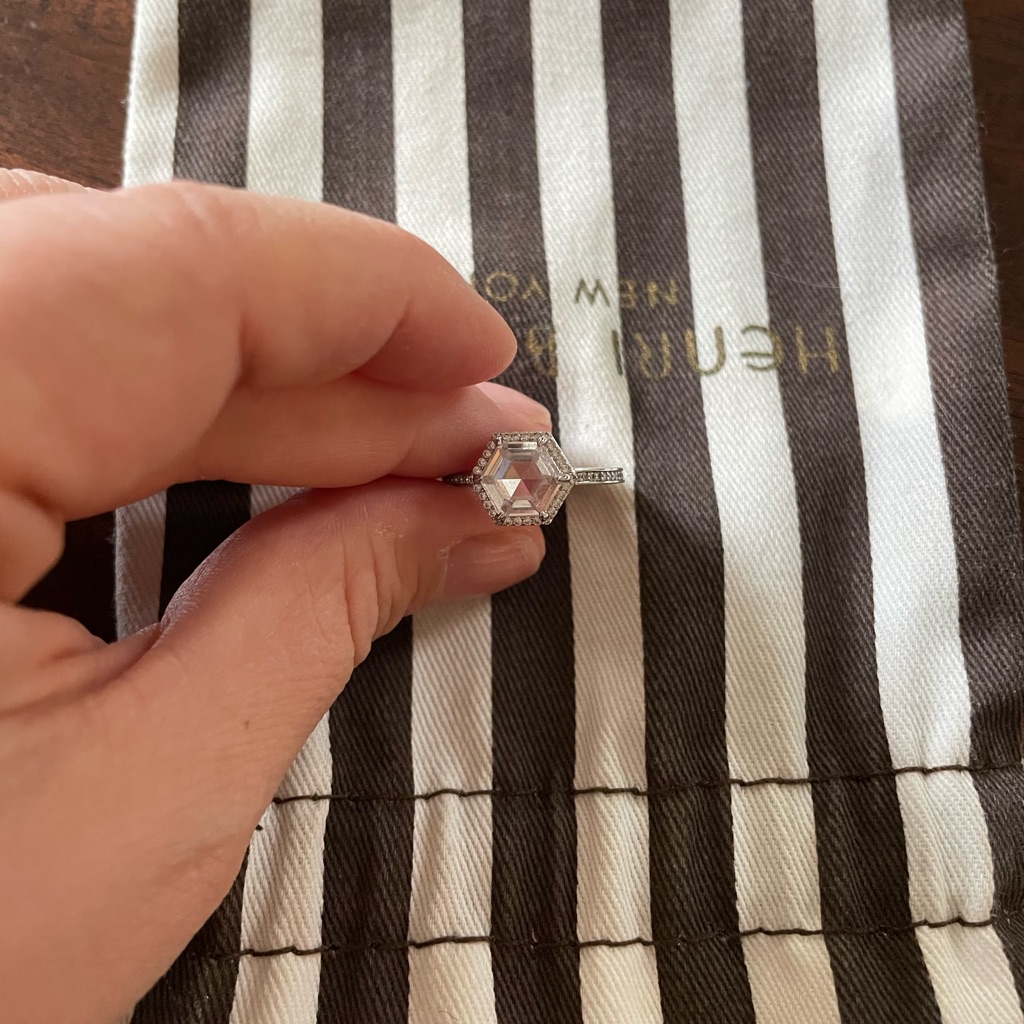 Henri Bendel Pave Hex Silver Ring 55$